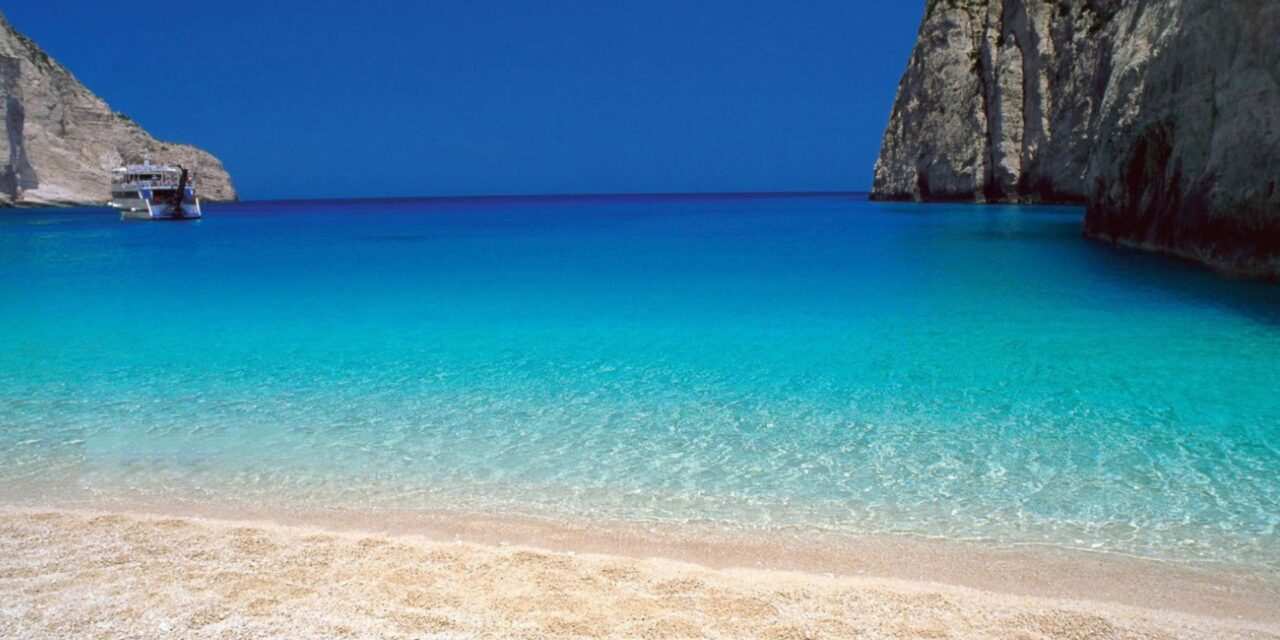 Hotel Agios Nikitas 3*