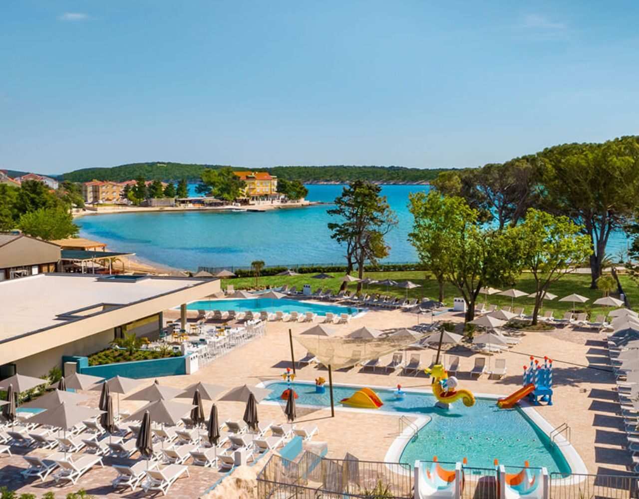 https://primatravel.si/wp-content/uploads/2026/01/primatravel_naslovna_mobilne_hisice_valamar_padova-1280x1000.jpg